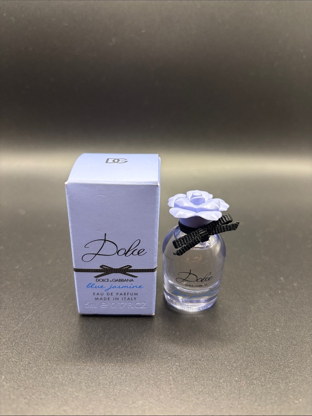 NEW! Dolce and Gabbana blue jasmine 5 ML dabber